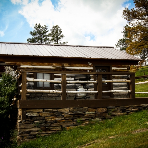 1910 Log Cabin